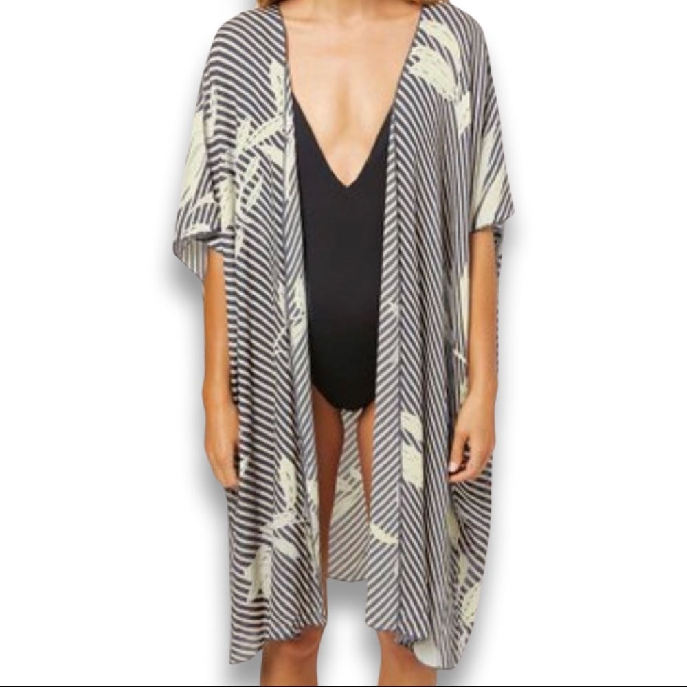 O’Neill beach cover up